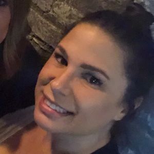 Meet your Posher, Monica